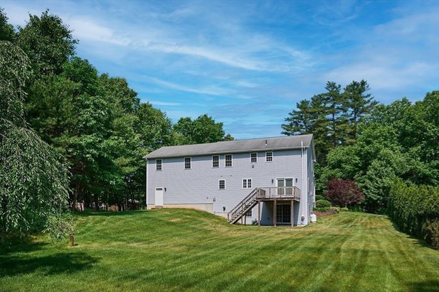 36 Stebbins Street, Belchertown, MA 01007