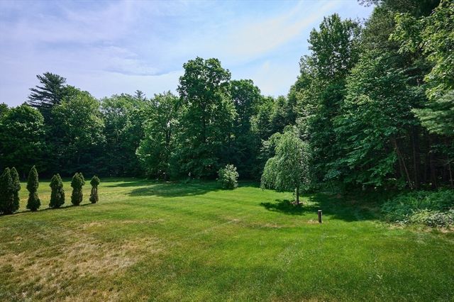36 Stebbins Street, Belchertown, MA 01007