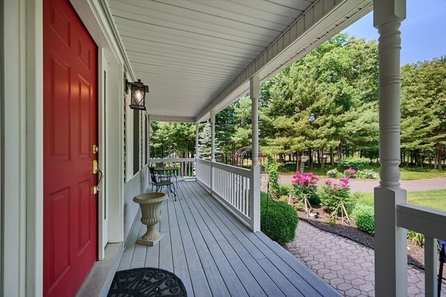 36 Stebbins Street, Belchertown, MA 01007