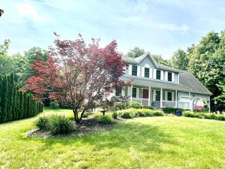 36 Stebbins Street, Belchertown, MA 01007