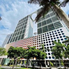 500 Brickell Avenue 3910, Miami, FL 33131