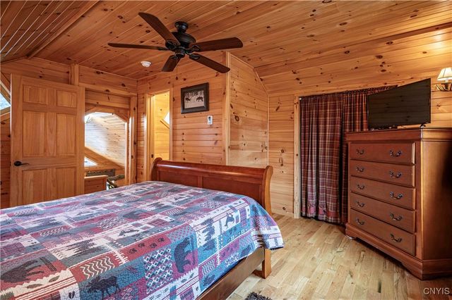 143 Pawnee Drive West, Webb, NY 13420