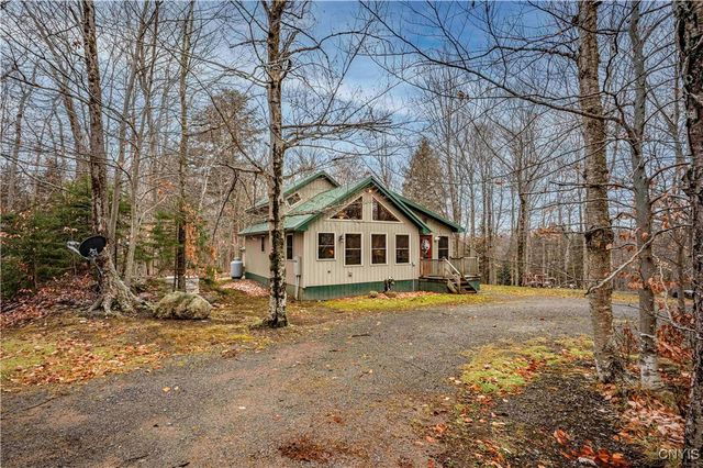143 Pawnee Drive West, Webb, NY 13420
