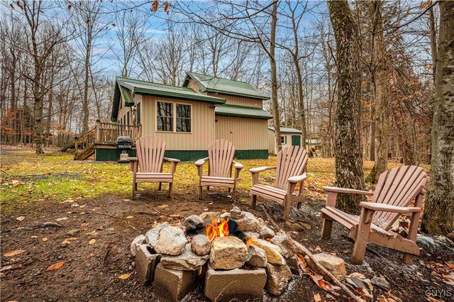 143 Pawnee Drive West, Webb, NY 13420