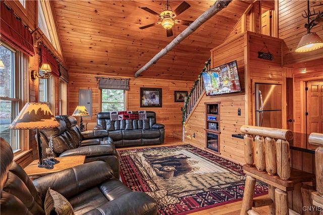 143 Pawnee Drive West, Webb, NY 13420