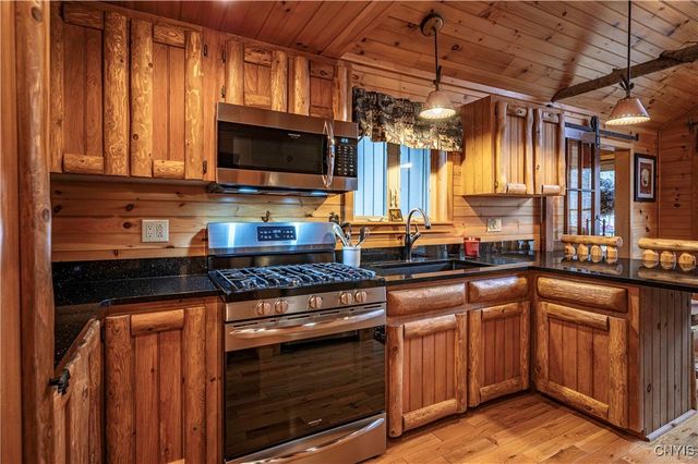 143 Pawnee Drive West, Webb, NY 13420