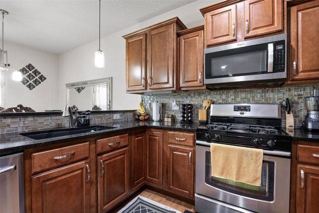 37 Ash Court, North Liberty, IA 52317