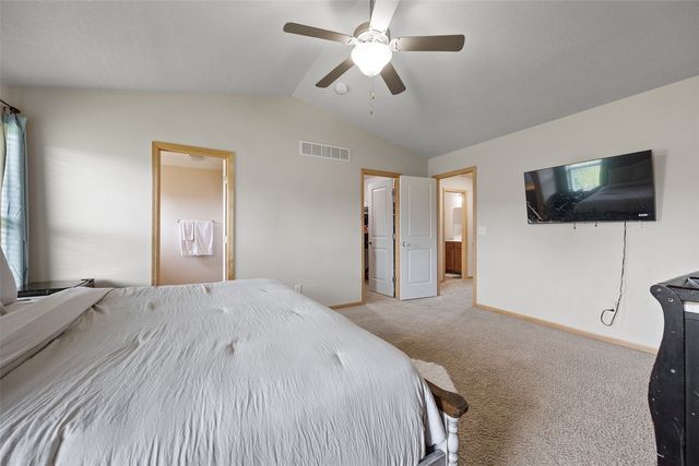 37 Ash Court, North Liberty, IA 52317