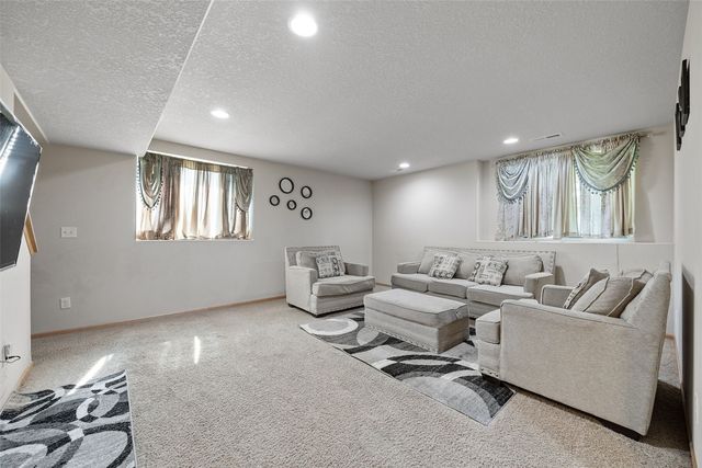 37 Ash Court, North Liberty, IA 52317