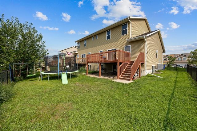37 Ash Court, North Liberty, IA 52317
