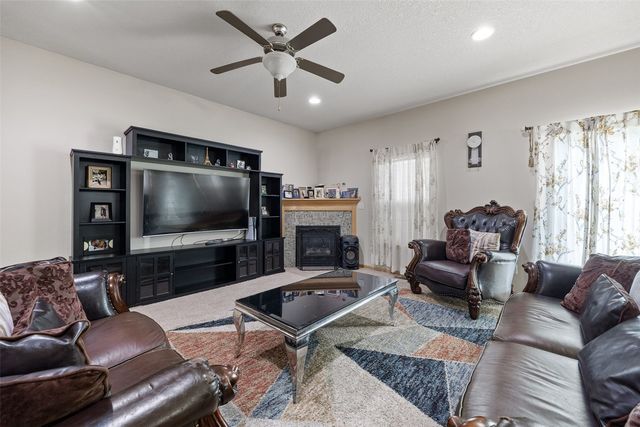 37 Ash Court, North Liberty, IA 52317