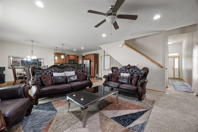 37 Ash Court, North Liberty, IA 52317