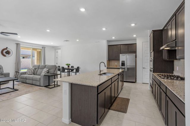 6712 E Via De Ayate, Tucson, AZ 85756