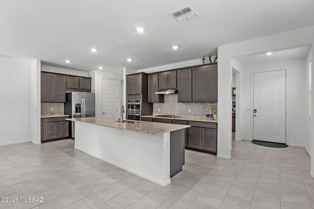 6712 E Via De Ayate, Tucson, AZ 85756