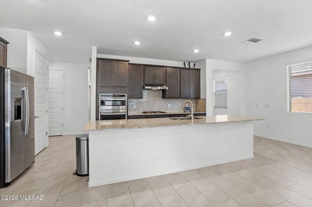 6712 E Via De Ayate, Tucson, AZ 85756