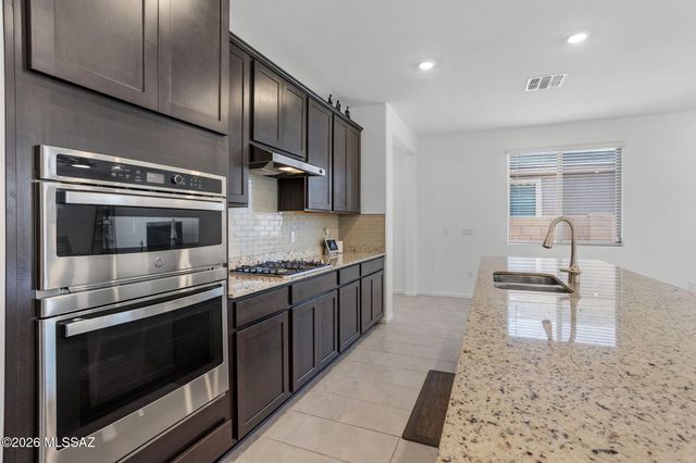 6712 E Via De Ayate, Tucson, AZ 85756