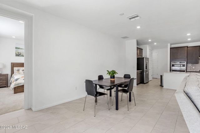 6712 E Via De Ayate, Tucson, AZ 85756