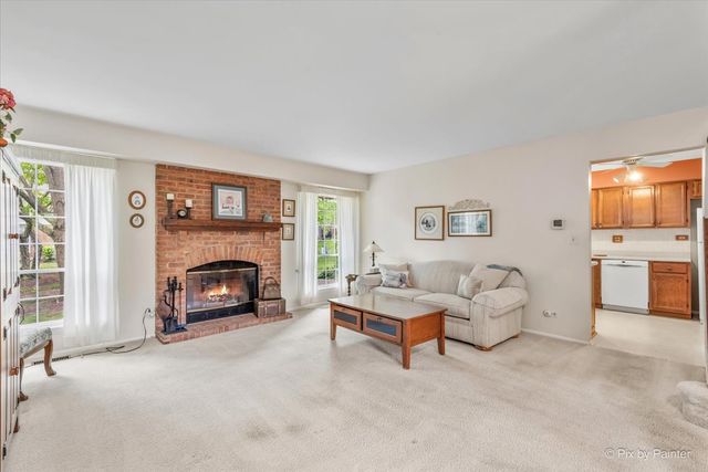 2106 Glasgow Court, Hanover Park, IL 60133