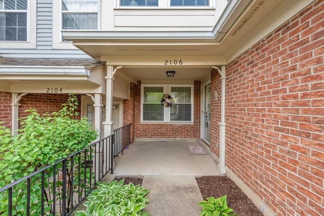 2106 Glasgow Court, Hanover Park, IL 60133