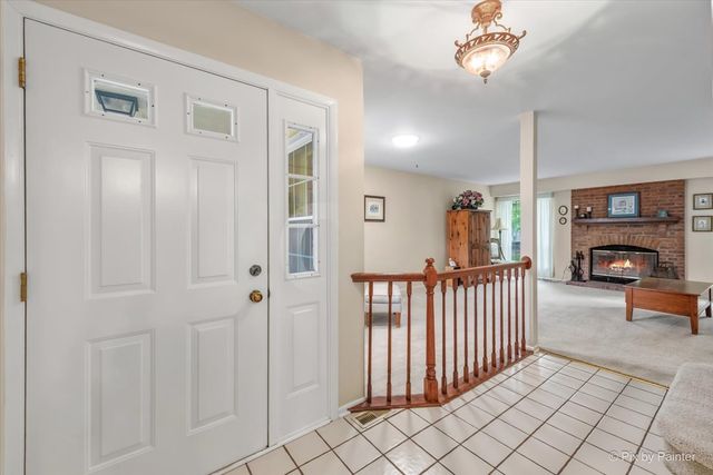2106 Glasgow Court, Hanover Park, IL 60133