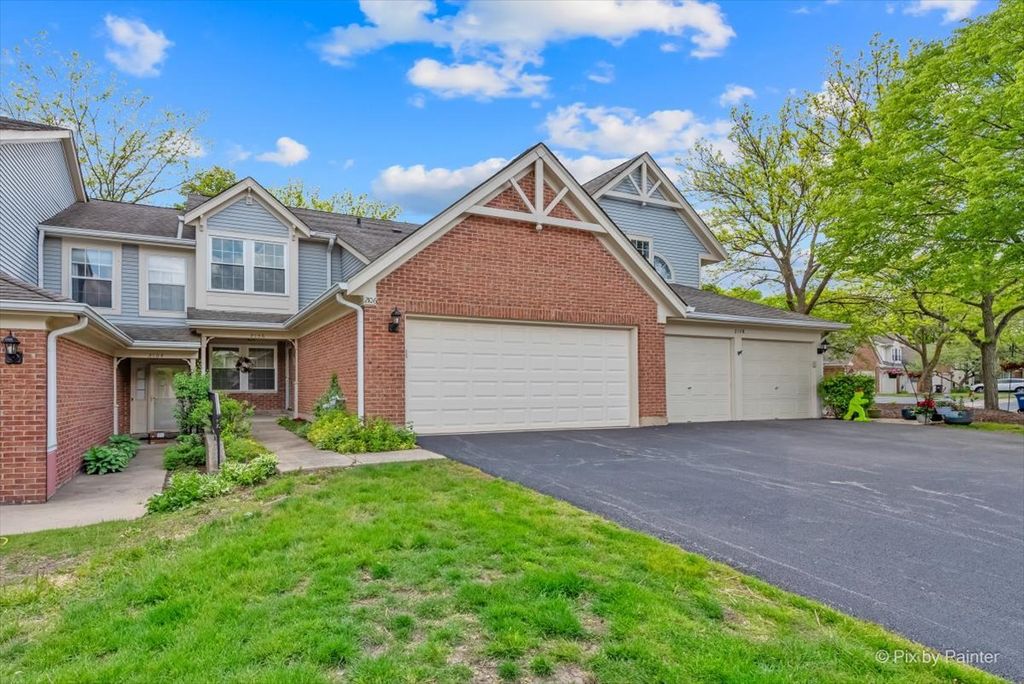 Image 1 of property listing at 2106 Glasgow Court, Hanover Park, IL 60133
