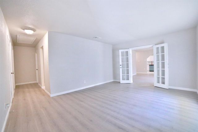9409 Kentshire Drive, Houston, TX 77078