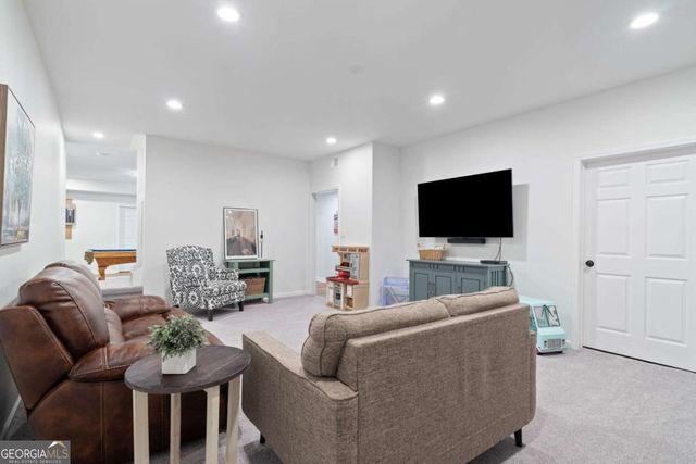 46 Grand Avenue, Suwanee, GA 30024
