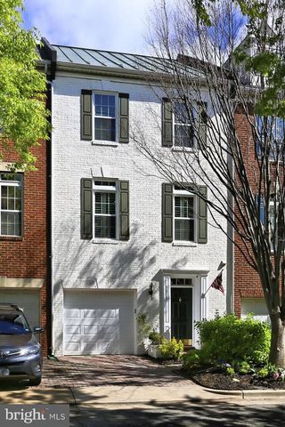 5011 WAPLE LN, Alexandria, VA 22304