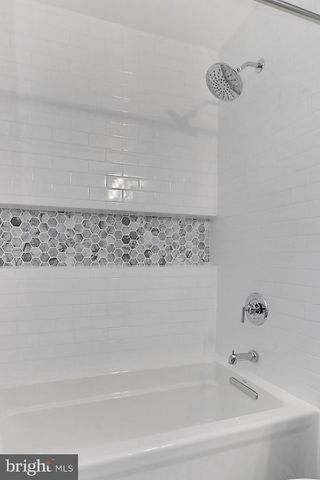 5011 WAPLE LN, Alexandria, VA 22304