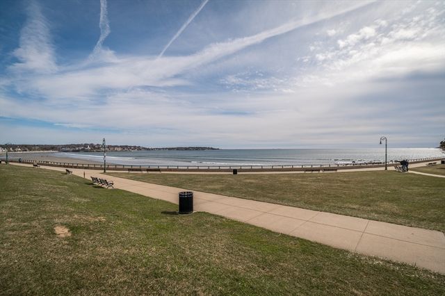 300 Lynn Shore Dr 410, Lynn, MA 01902