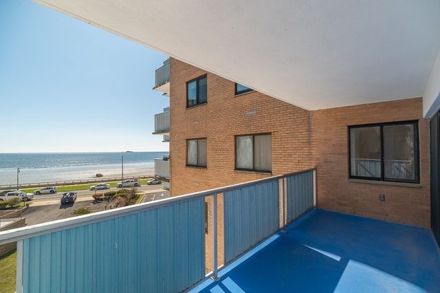 300 Lynn Shore Dr 410, Lynn, MA 01902