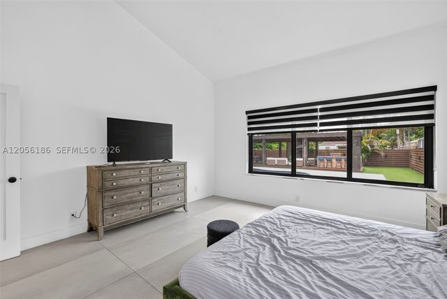 545 NE 9th Ave, Fort Lauderdale, FL 33301