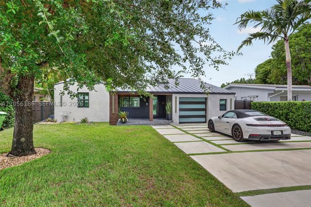 545 NE 9th Ave, Fort Lauderdale, FL 33301