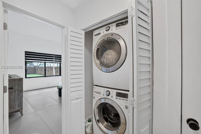 545 NE 9th Ave, Fort Lauderdale, FL 33301
