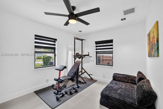 545 NE 9th Ave, Fort Lauderdale, FL 33301