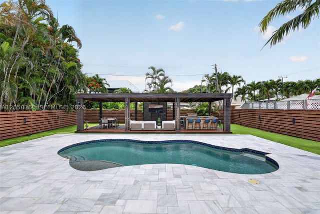 545 NE 9th Ave, Fort Lauderdale, FL 33301