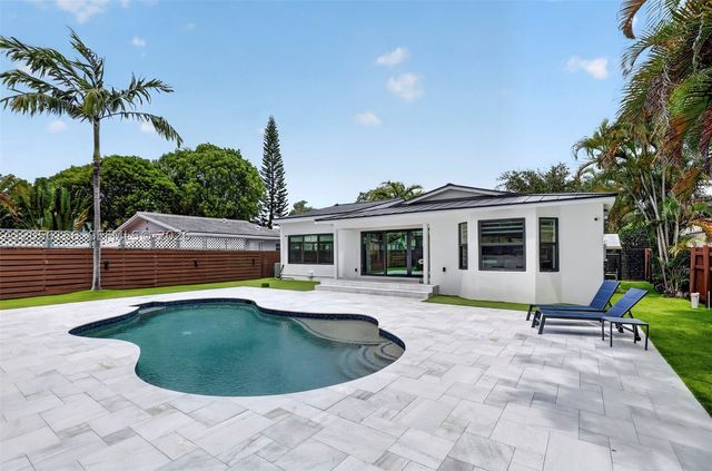 545 NE 9th Ave, Fort Lauderdale, FL 33301
