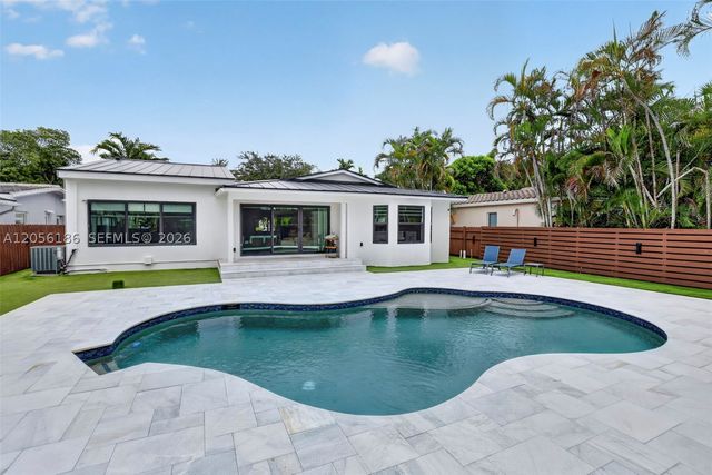 545 NE 9th Ave, Fort Lauderdale, FL 33301