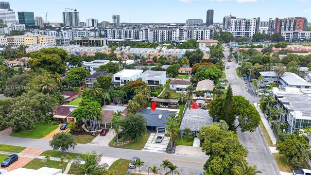 545 NE 9th Ave, Fort Lauderdale, FL 33301