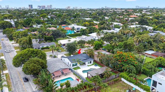 545 NE 9th Ave, Fort Lauderdale, FL 33301