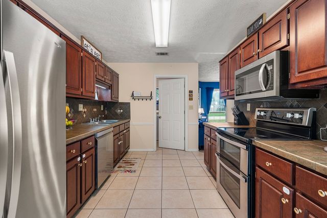 31 Clayton Court, Phenix City, AL 36869