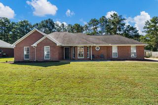 31 Clayton Court, Phenix City, AL 36869