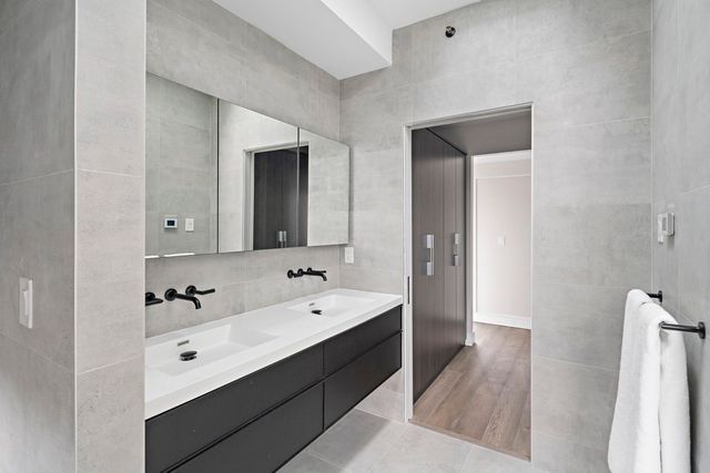 320 Shawmut Ave 4, Boston, MA 02118