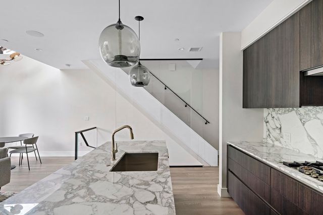 320 Shawmut Ave 4, Boston, MA 02118