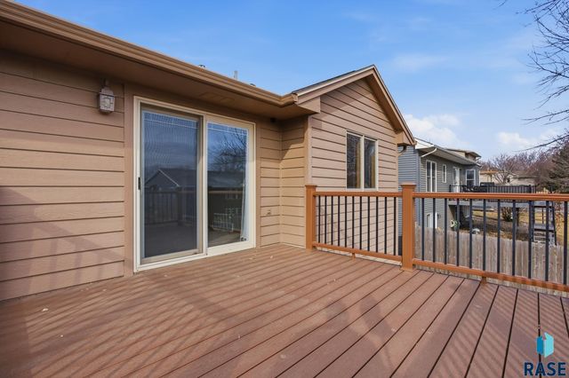 4108 S Bond Ave Avenue, Sioux Falls, SD 57103