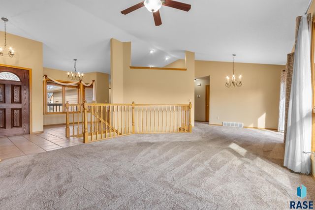 4108 S Bond Ave Avenue, Sioux Falls, SD 57103