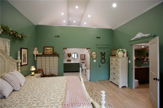 29210 S SSR D Highway, Cleveland, MO 64734