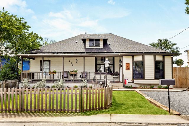 114 Avenue B, Converse, TX 78109
