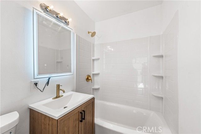 14840 Polk Street, Sylmar (los Angeles), CA 91342