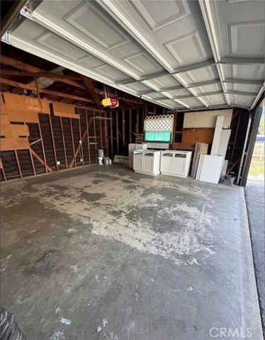 14840 Polk Street, Sylmar (los Angeles), CA 91342